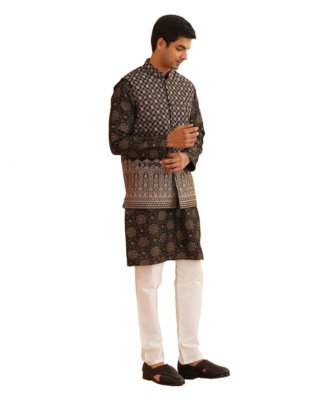 SOJANYA (Since 1958 Men's Silk Blend Kurta & Off White mens t shirts